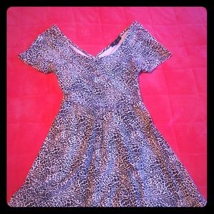 Gorgeous black and white dress