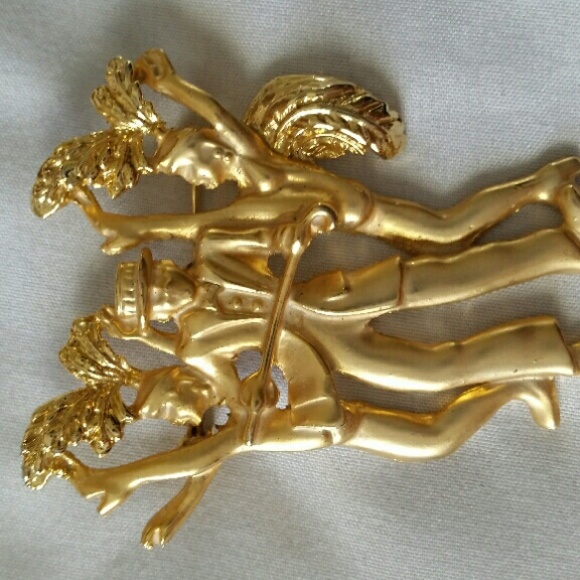 Pin/Brooch