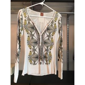 Language Los Angeles long sleeve v neck top