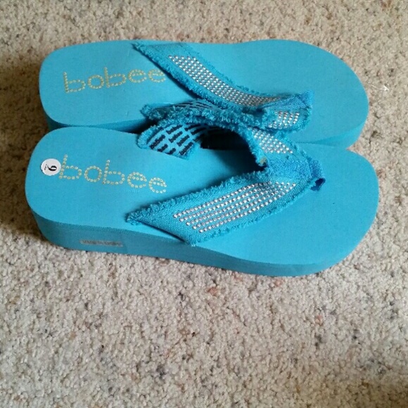 Shoes - Picture 3 of 3