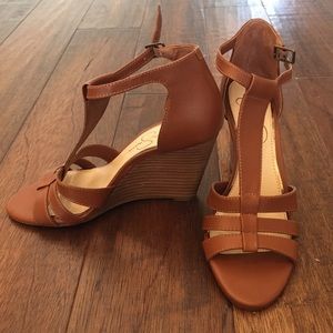 Jessica Simpson New Wedges