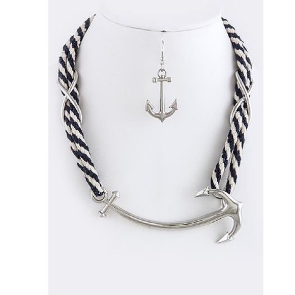 Jewelry - Anchor necklace and earring set