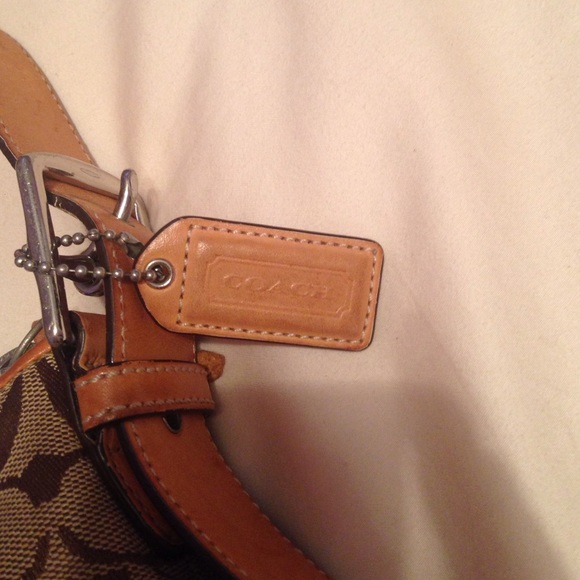 Small coach purse - Picture 2 of 2