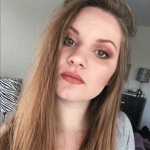 Meet your Posher, Elisabeth