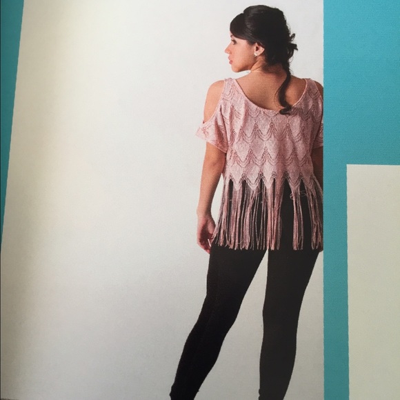 Sparkly lace shirt with fringes