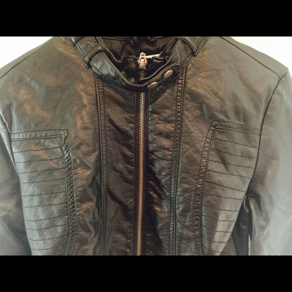 Jacket - Picture 2 of 4