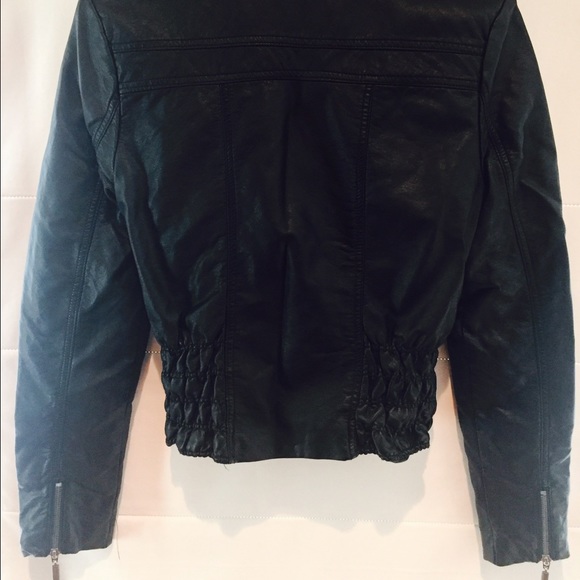 Jacket - Picture 3 of 4