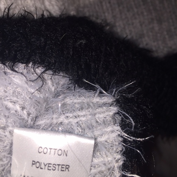 Fuzzy Sweater - Picture 3 of 4
