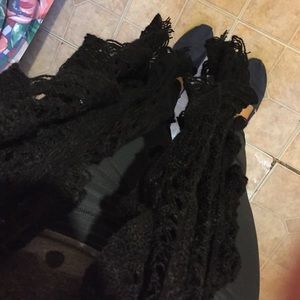 Black pretty scarf😋👏🏻🍪