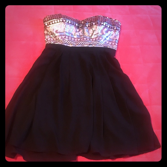 Elegant black dress