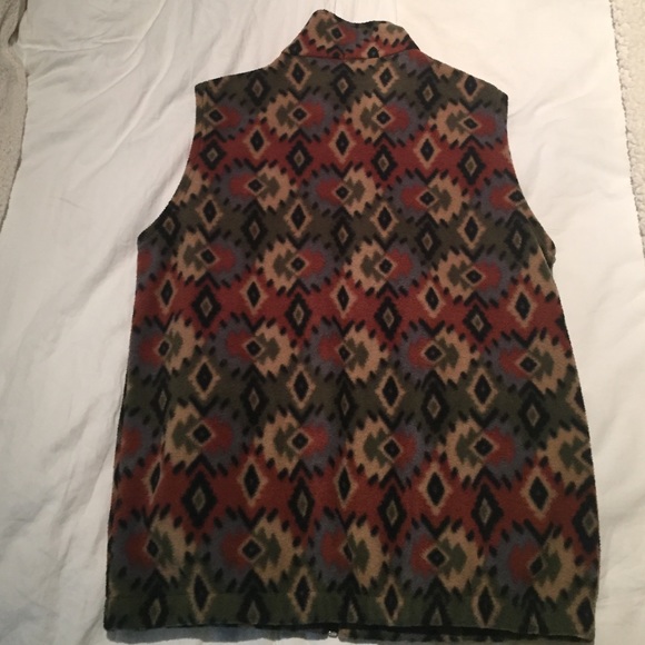 Vessuti Tribal Vest - Picture 2 of 3