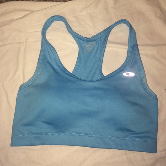 Sports bra
