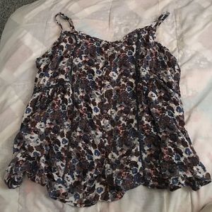 🚫🚫 SOLD 🚫🚫Spaghetti strap top