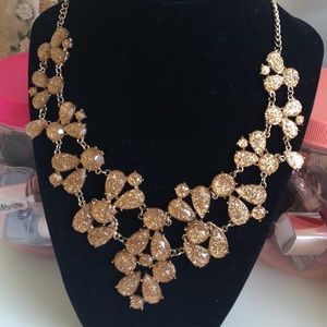 Statement necklace