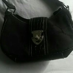 Chaps purse