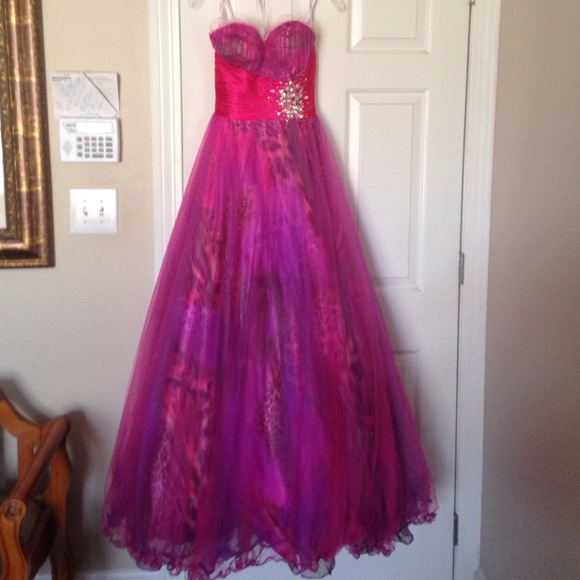 Prom dress