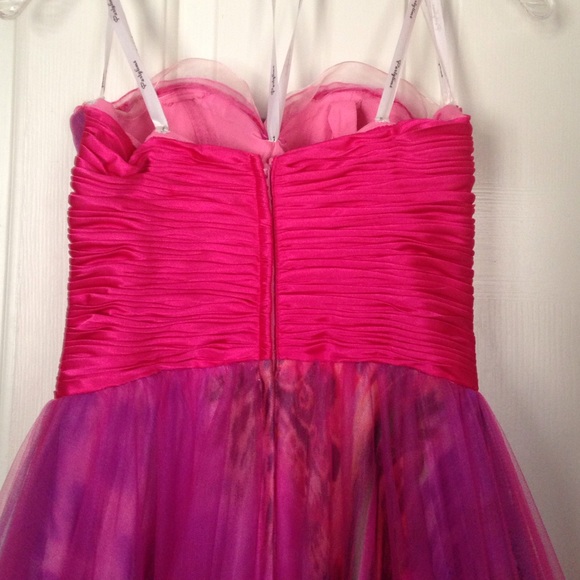 Prom dress - Picture 4 of 4