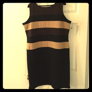 Dress new comes from smoke and pet free home