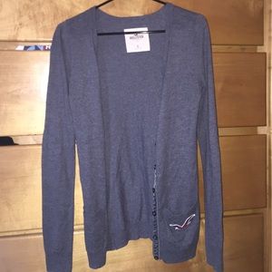 Cute Hollister cardigan!