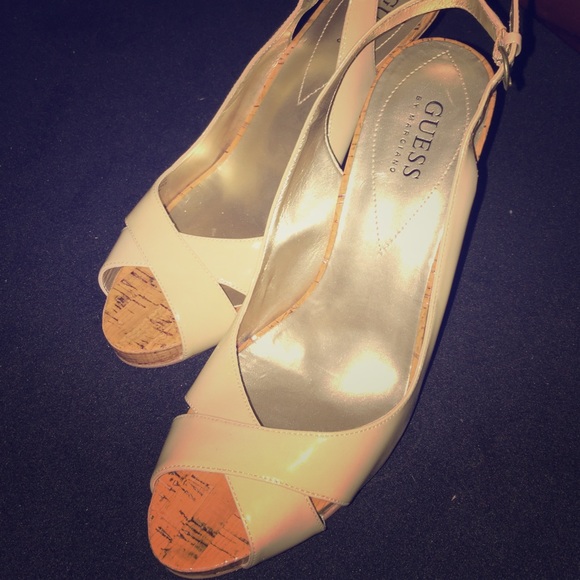 Guess cream patent leather