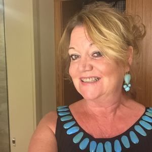 Meet your Posher, Vicki