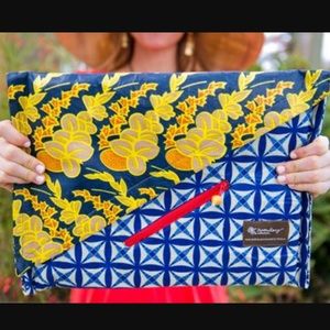 Clementine's Laptop Case 🍍