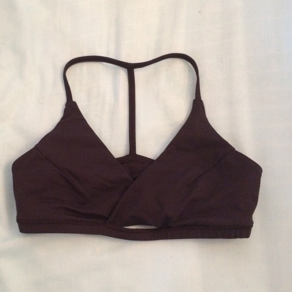 Lululemon black sports bra great condition