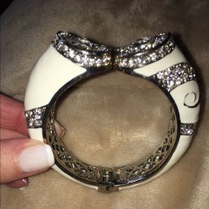 White Bracelet with stones