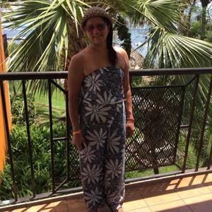 Meet your Posher, Sonia