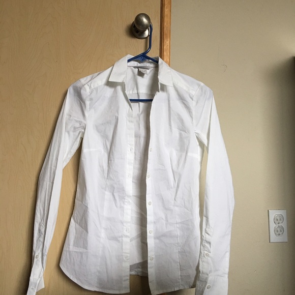 White fitted shirt!
