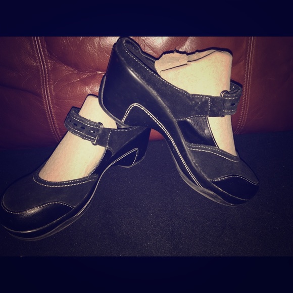 Cute slip on clogs with strap