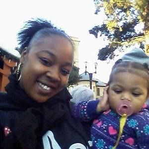 Meet your Posher, Carolyn