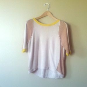70's style top with zipper back.