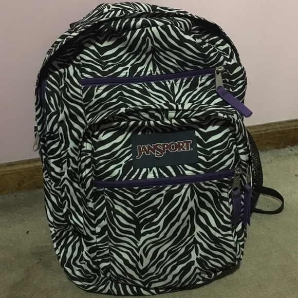 Big jansport backpack with 5 pockets!