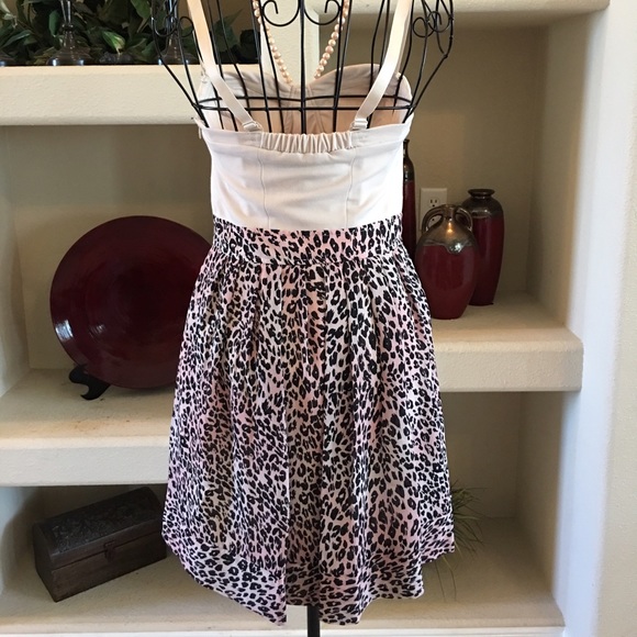 🎉Host Pick X2🎉Kardashian Kollection dress - Picture 4 of 4
