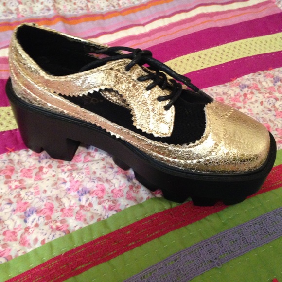 Bumper Rave Mesh Oxford Platform - Picture 3 of 3