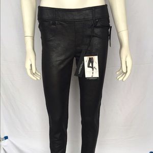 LIVERPOOL women's straight leg legging, sizes 2-12