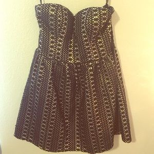 Forever 21 Strapless dress