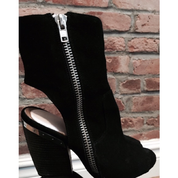 Suede Cut-out Ankle Booties