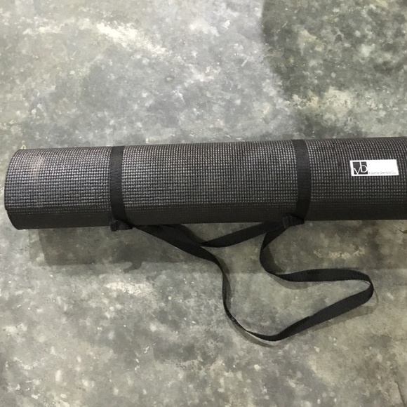 Black Valerie Bertinelli Yoga Mat