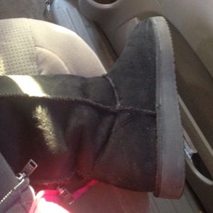 Meet your Posher, Laurie