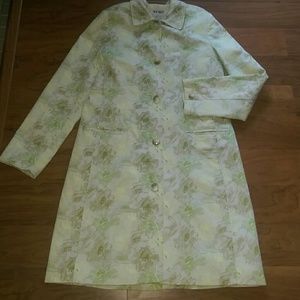 Reserved for @dressedtosell