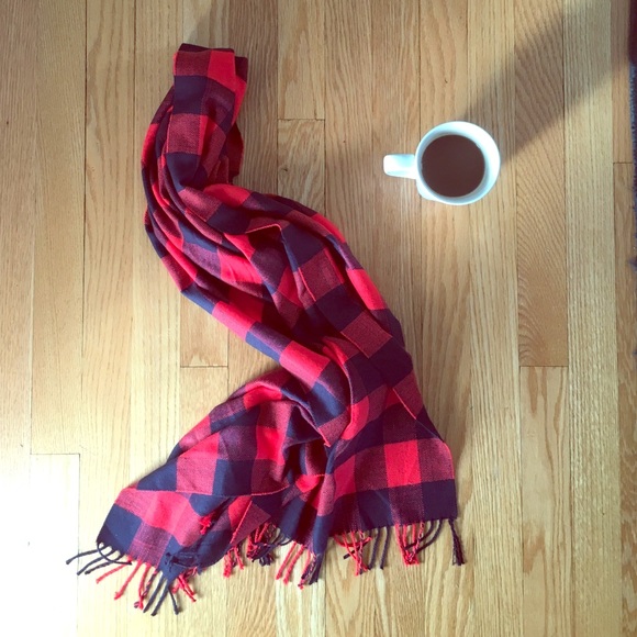 Buffalo plaid blanket scarf