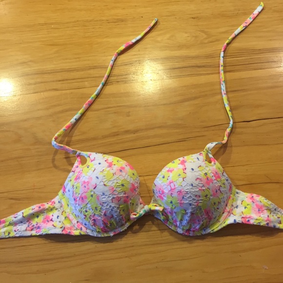 VS swimsuit top.