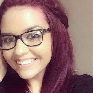 Meet your Posher, Victoria