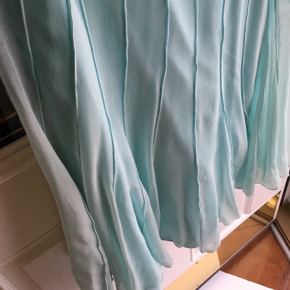 💯% silk Calvin Klein dress - Picture 4 of 4