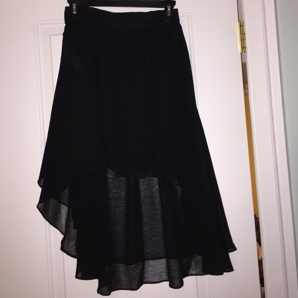 UO Flowy Chiffon Black Hi-Low Skirt