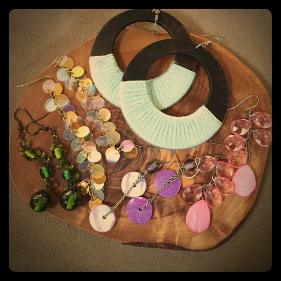 5 sets of earrings