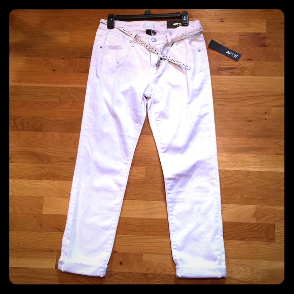 Apt. 9 White Capri Mid-rise with belt