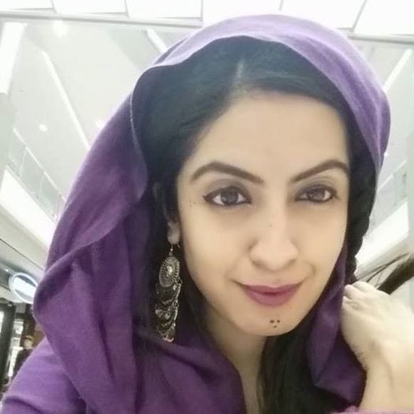 Meet your Posher, Humaira